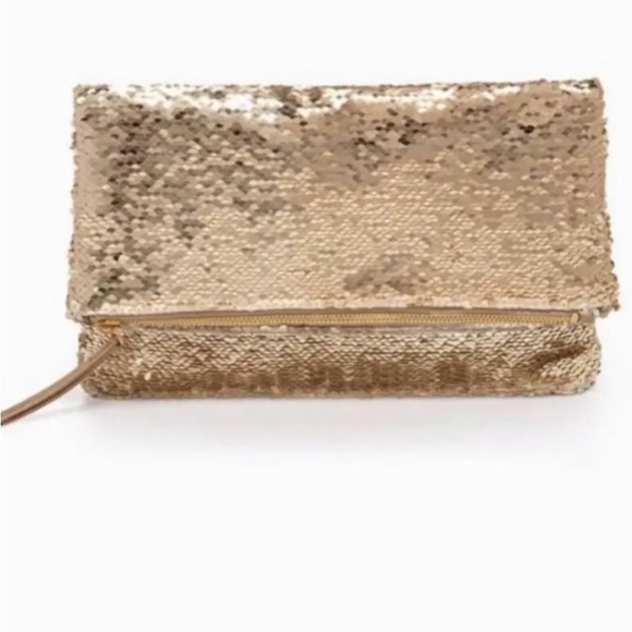 SPRING GALS  STELLA & DOT MARGEAUX OYSTER GOLD SEQUIN CLUTCH. NWT - Picture 4 of 12
